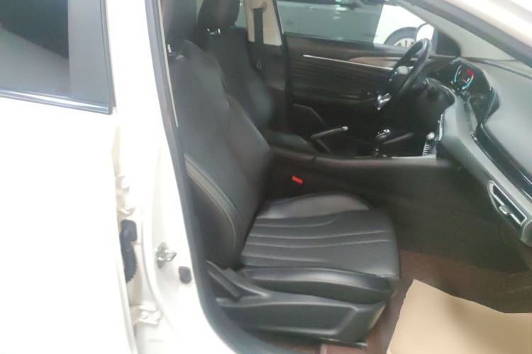 Used Changan Eado 2021 PLUS 1.6L GDI Manual Luxury Model
