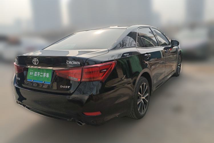 Used Toyota Crown 2018 2.0T Fashion Edition
