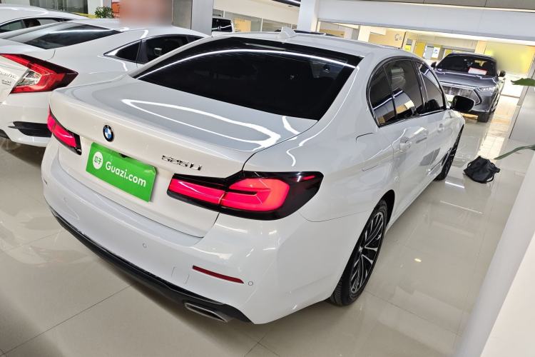 Used BMW 5 Series 2021 Updated Version 525Li Luxury Package Rear Right 45 Deg