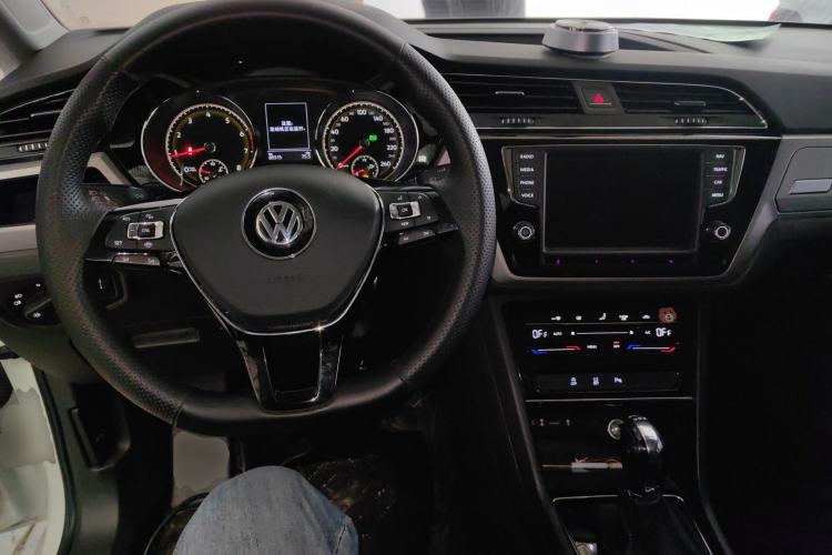 Used Volkswagen Touran 2021 Touran L 280TSI DSG Comfort Edition 7 Seats