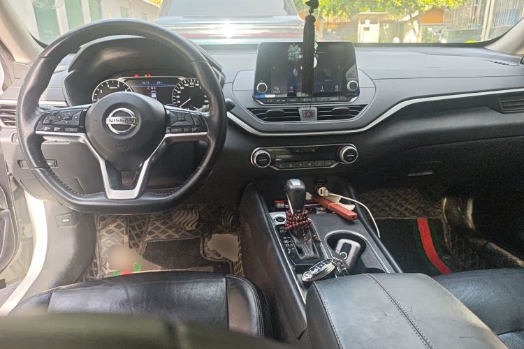 Used Nissan Teana 2019 2.0L XL Upper SmartDrive Version
