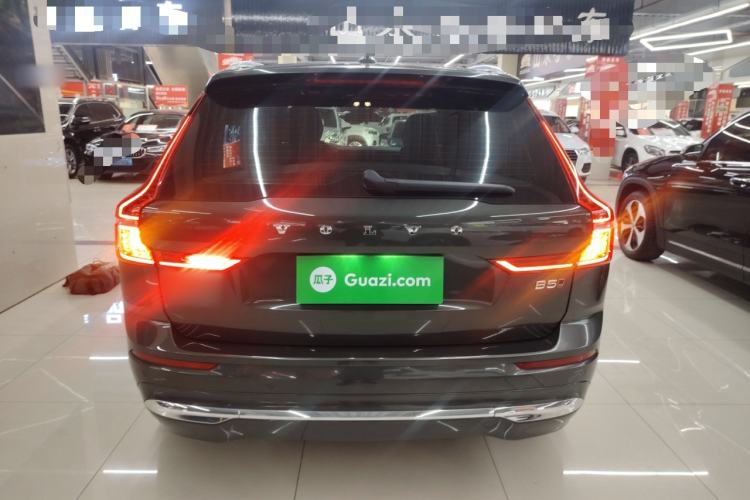 Used Volvo XC60 2022 B5 4x4 Zhiyi Luxury Edition
