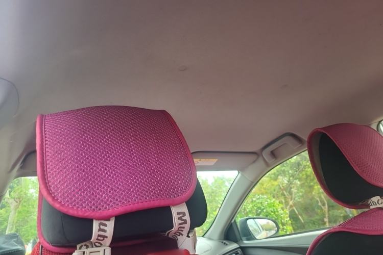 Used Toyota YARiS L Zhi Xuan 2014 1.3E Automatic Charm Edition Headliner