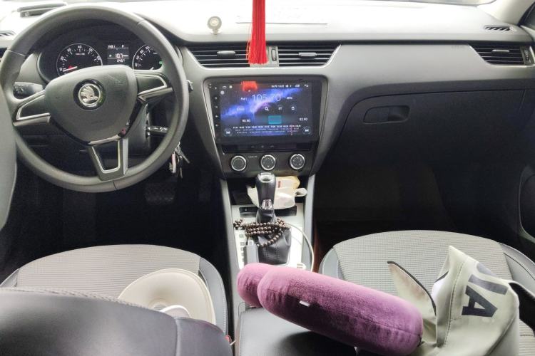 Used Skoda Octavia 2017 1.6L Automatic Chuanxing Edition
