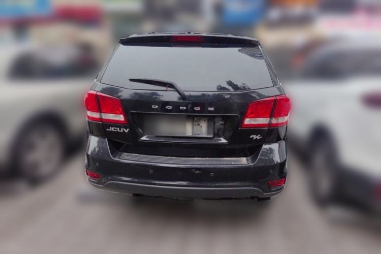 Used Dodge Journey 2013 2.4L Two-Wheel Drive Luxury Version