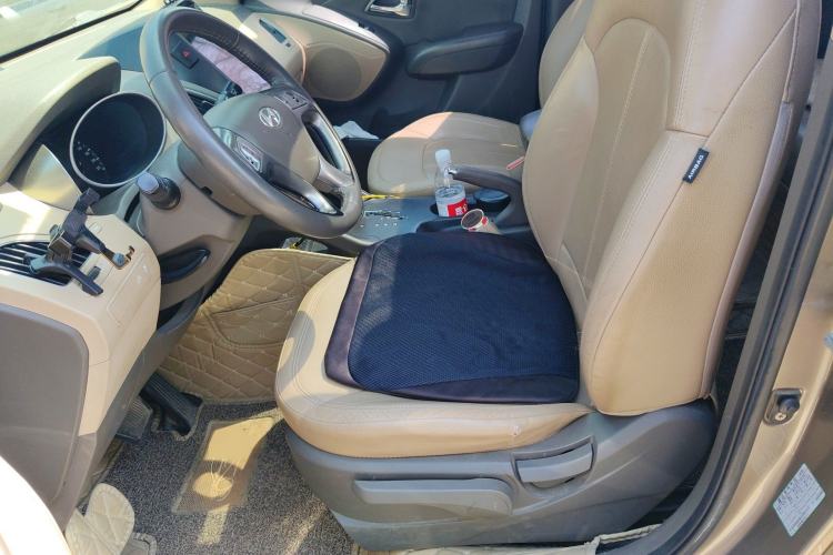 Used Hyundai ix35 2010 2.0L Automatic Two-Wheel Drive Elite Edition GLS