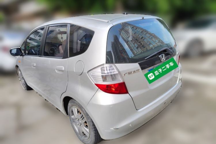 Used Honda Fit 2008 1.3L automatic comfort version
