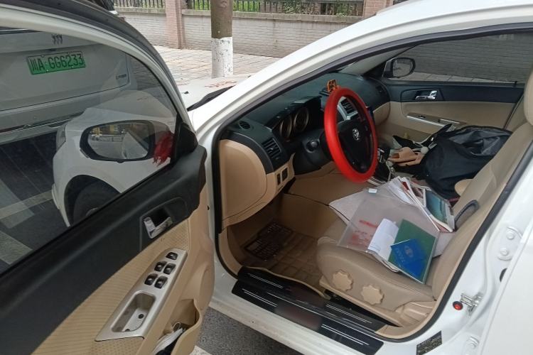 Used Brilliance H330 2013 1.5L Automatic Luxury Model
