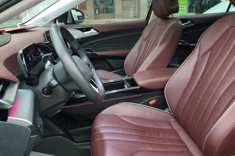 Used Volkswagen ID.6 X 2021 Pro Smart Long-Range Edition