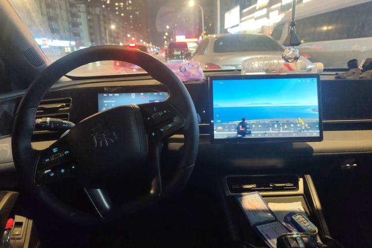 Used BYD Qin L 2025 DM-i Smart Drive 80KM Leading Model