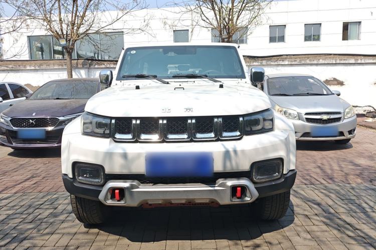 Used BAIC Off-Road BJ40 2019 2.3T Automatic Four-Wheel Drive Urban Hunter Edition Premium Model China VI Emission Standard
