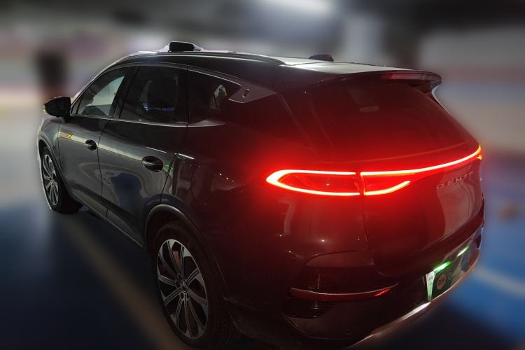 Used Denza N8 2023 Four-Wheel Drive Ultra-Hybrid Flagship Six-Seater Version
