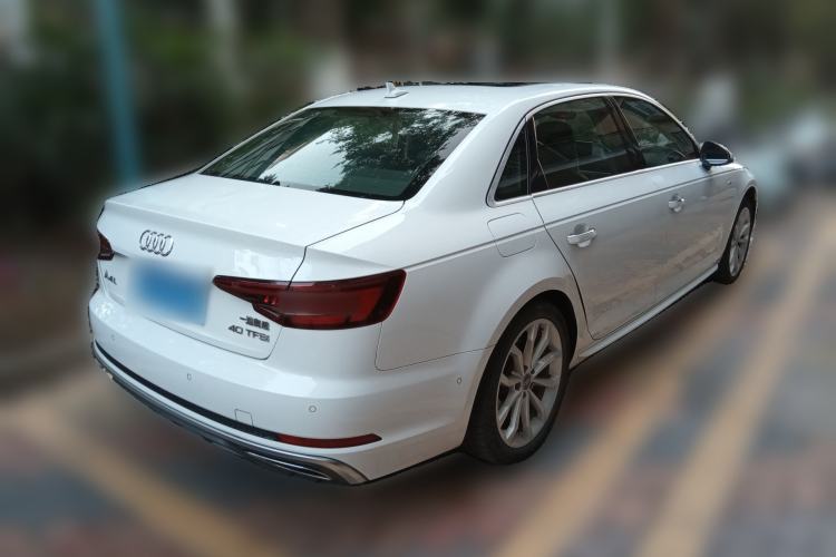 Used Audi A4L 2018 30th Anniversary Edition 40 TFSI Fashion Model
