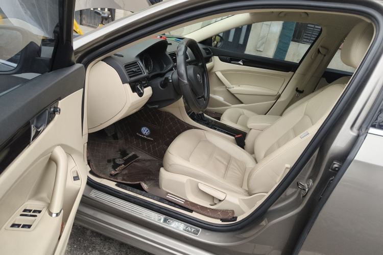 Used Volkswagen Passat 2013 1.8TSI DSG Prestige Edition
