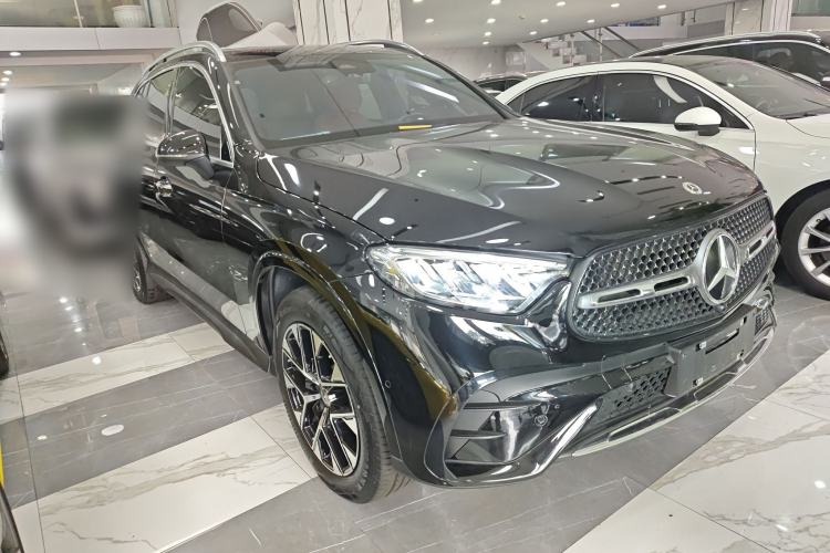 Used Mercedes-Benz GLC 2024 Facelifted GLC 260 L 4MATIC Luxury Version 5 Seats
