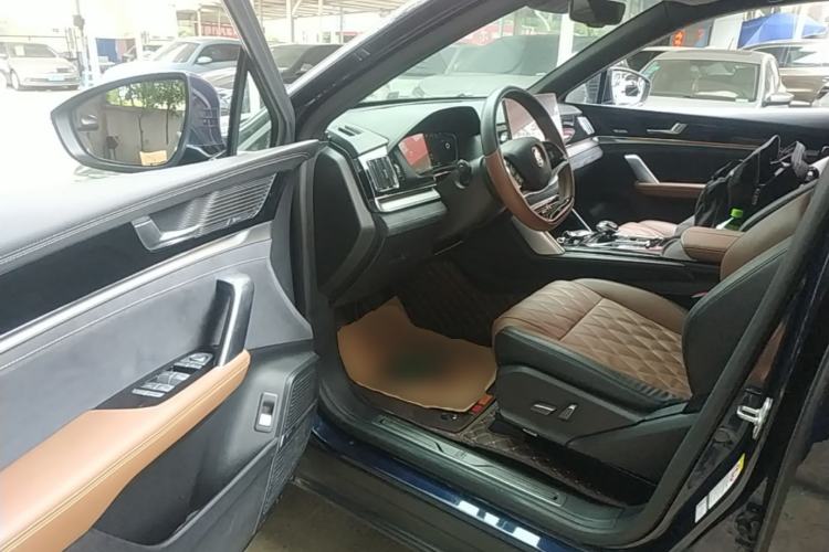 Used BYD Tang New Energy 2021 EV Four-Wheel Drive High-Performance Luxury Model