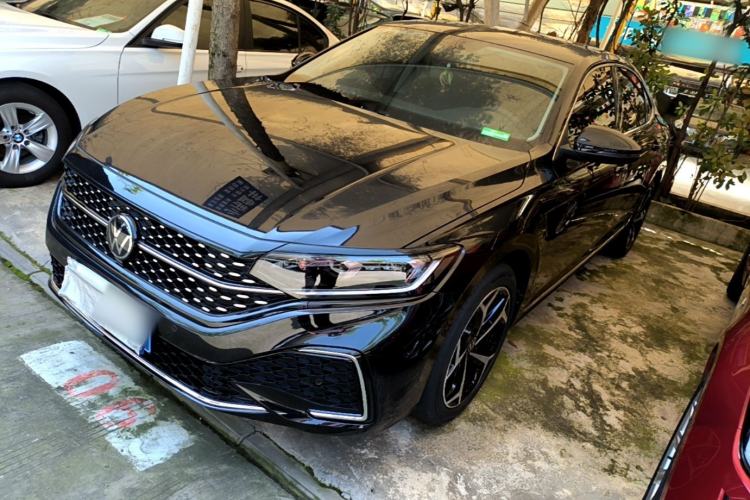 Used Volkswagen Passat 2025 Outstanding Model 380TSI Starry Dragon Edition