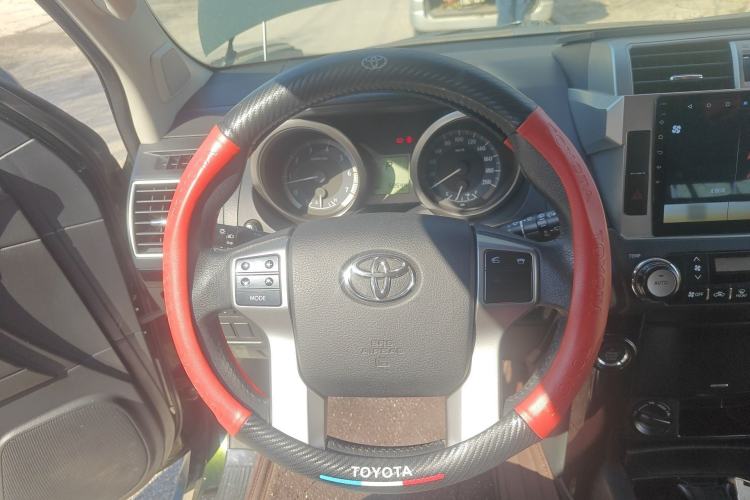 Used Toyota Prado 2016 2.7L Automatic Standard Edition Steering Wheel