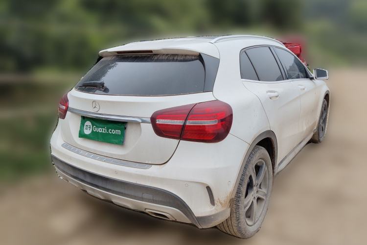 Used Mercedes-Benz GLA 2019 GLA 200 Fashion Model Rear Right 45 Deg