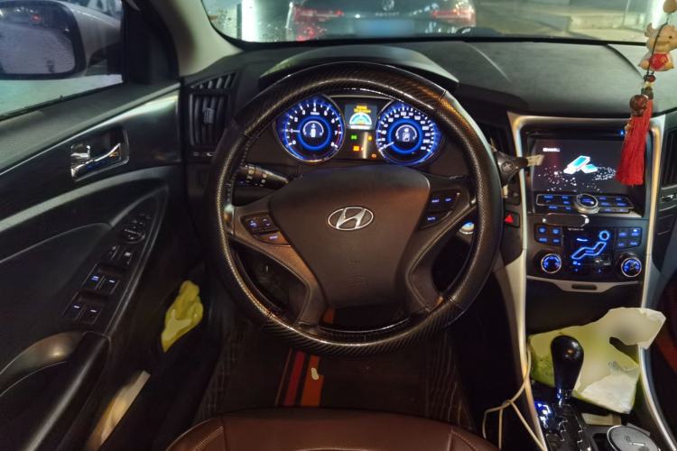 Used Hyundai Sonata 2013 2.0L Automatic Luxury Edition
