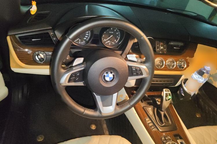 Used BMW Z4 2009 sDrive23i Leading Model