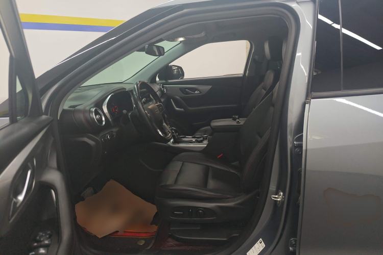 Used Chevrolet Blazer 2022 Mild Hybrid 650T Redline 7-Seater Thunder Edition
