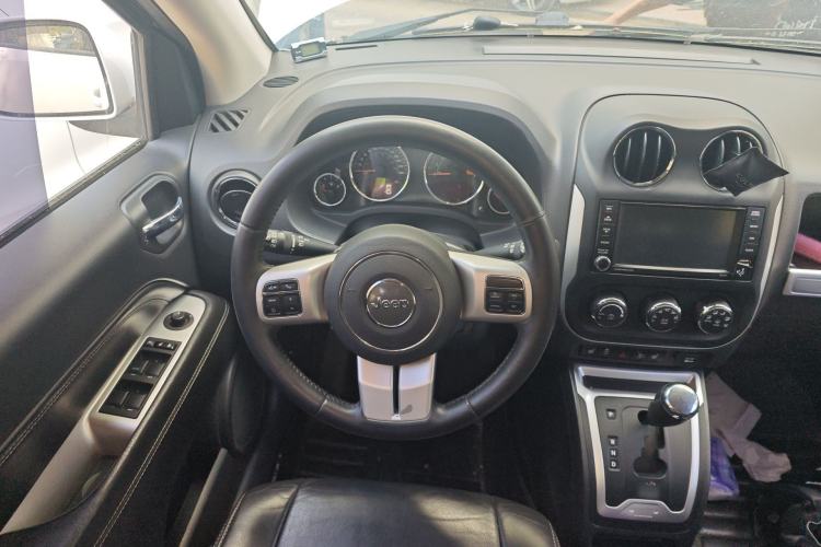 Used Jeep Compass 2014 Revised Version 2.0L Two-Wheel Drive Elite Edition
