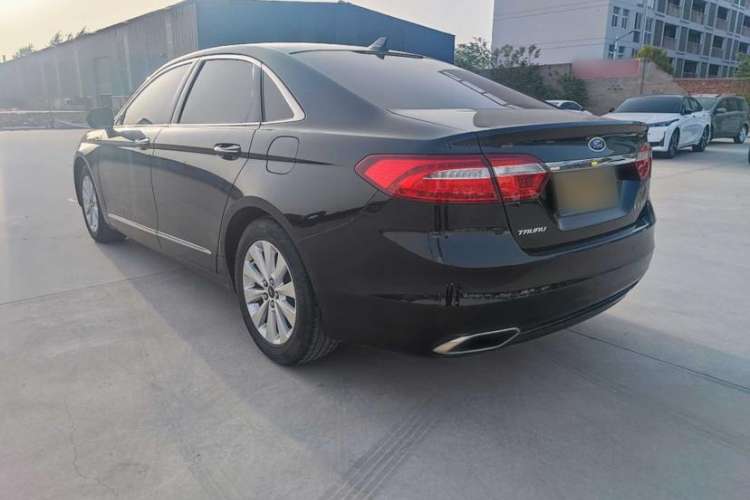 Used Ford Taurus 2016 EcoBoost 180 Luxury Model