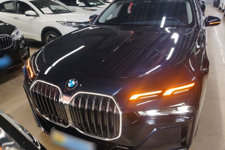 Used BMW 7 Series 2023 735Li M Sport Package