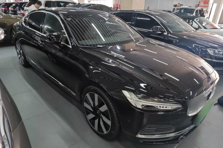 Used Volvo S90 New Energy 2025 Plug-in Hybrid Four-Wheel Drive Long-Range Luxury Smart Edition Front Right 45 Deg