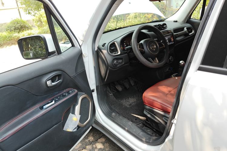 Used Jeep Renegade 2016 1.4T Manual Kinetic Edition