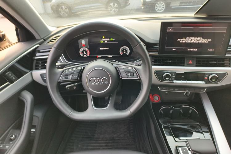 Used Audi A4 2023 Avant 40 TFSI Fashionable and Dynamic Model Steering Wheel