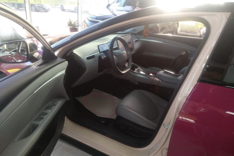 Used XPeng MONA M03 2024 620 with Ultra-Long Range
