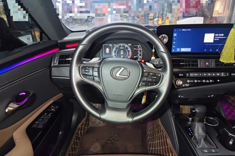 Used Lexus ES 2022 200 Excellence Edition
