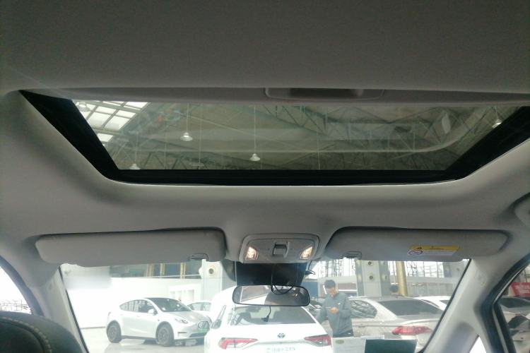 Used GAC Trumpchi M6 2023 PRO 270T DCT Luxury Edition
