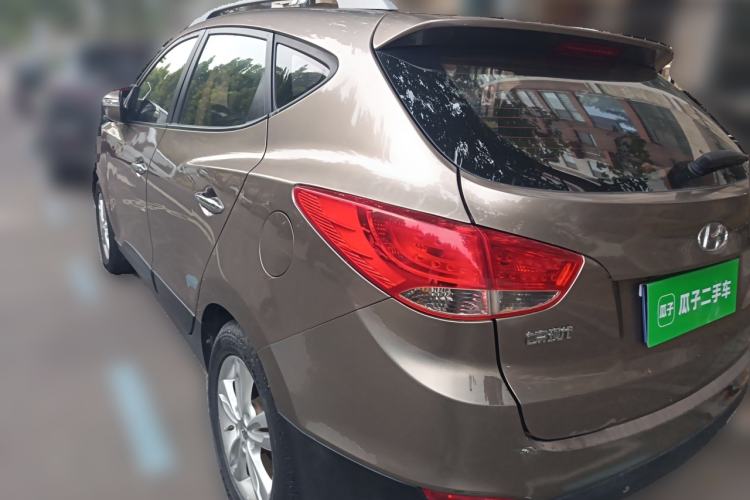 Used Hyundai ix35 2010 2.0L Automatic Two-Wheel Drive Elite Edition GLS
