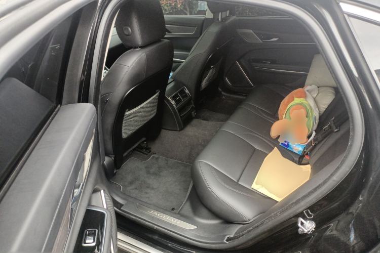 Used Jaguar XFL 2022 XFL 2.0T P200 Two-Wheel-Drive Elite Luxury Edition
