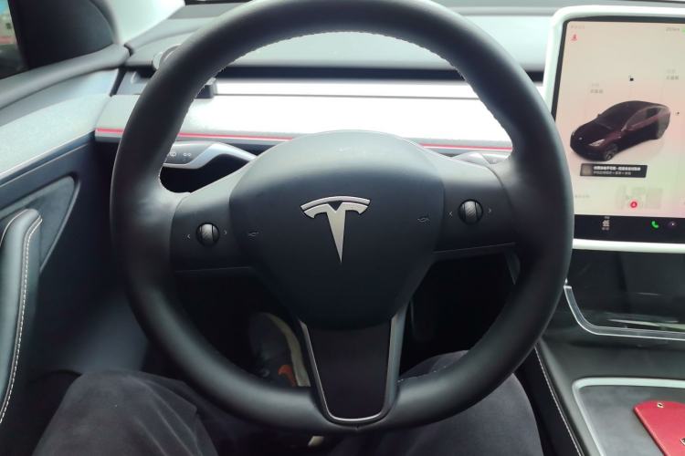Used Tesla Model Y 2023 Rear-Wheel-Drive Version