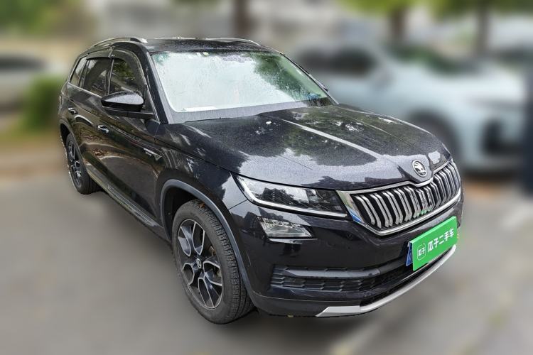 Used Skoda Kodiaq 2018 Restyled TSI330 7-Seater Two-Wheel Drive Luxury Enjoyment Edition Front Right 45 Deg