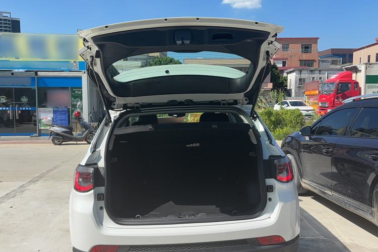 Used Jeep Compass 2017 200T Automatic Family Edition