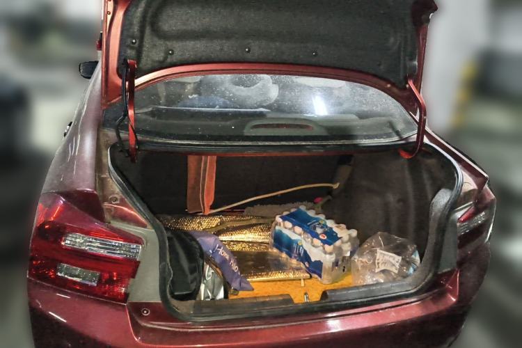 Used Honda City Classic 2012 1.5L manual Elite Edition Trunk