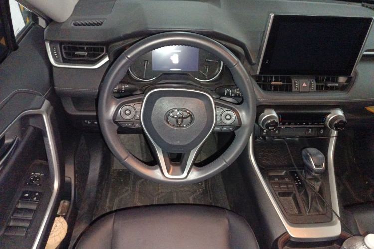 Used Toyota RAV4 2022 2.0L CVT Two-Wheel Drive Fashion Plus Edition
