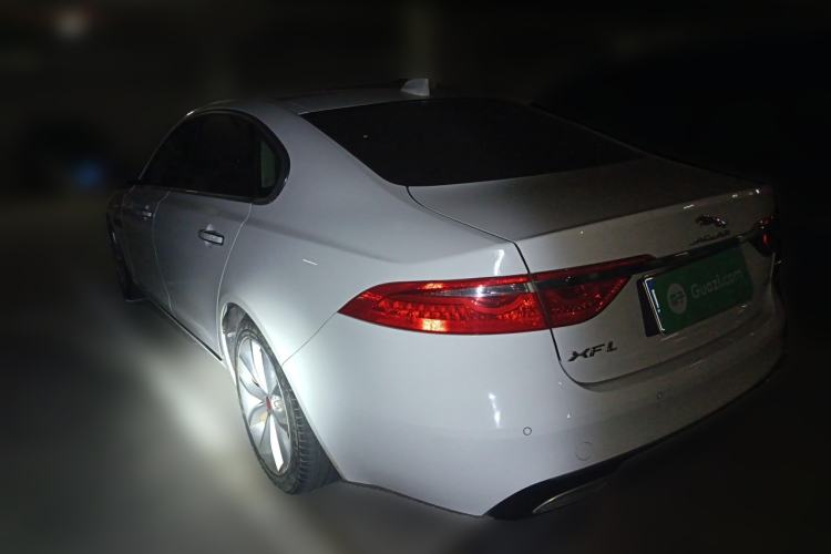 Used Jaguar XFL 2019 XFL 2.0T 250 PS Two-Wheel-Drive Luxury Edition