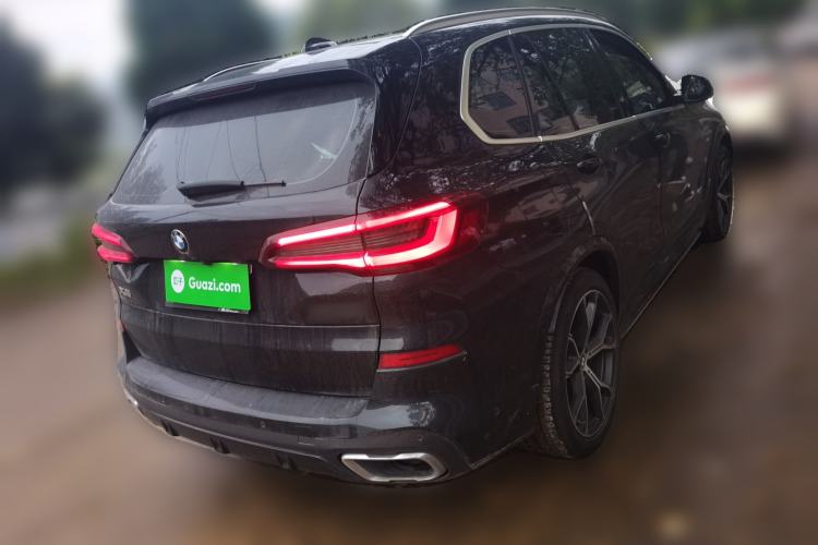 Used BMW X5 2021 Restyled xDrive40i Luxury Version M Sport Package Rear Right 45 Deg