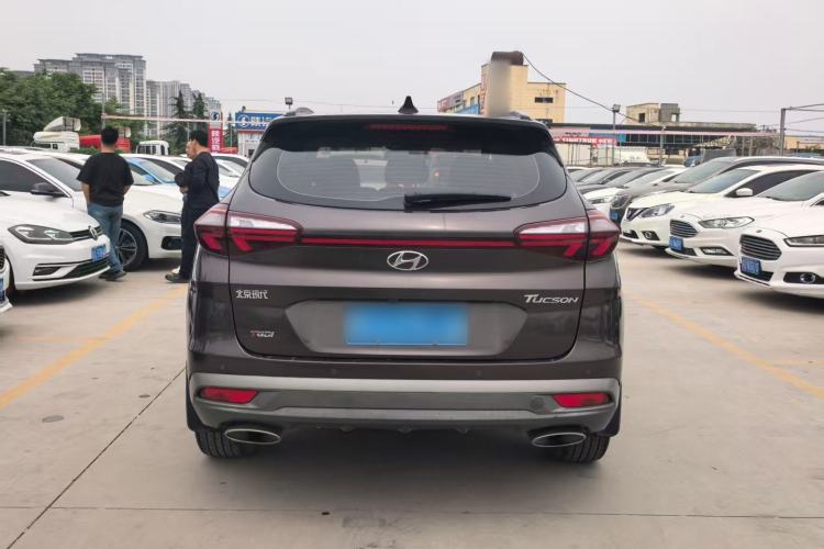 Used Hyundai Tucson 2019 280TGDi Dual-Clutch Two-Wheel Drive Fashion Edition China V Standard
