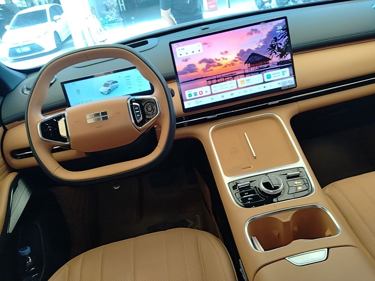 Geely Galaxy Xingjian 7 EM-i 2025 120km Navigator Edition — снимка 12