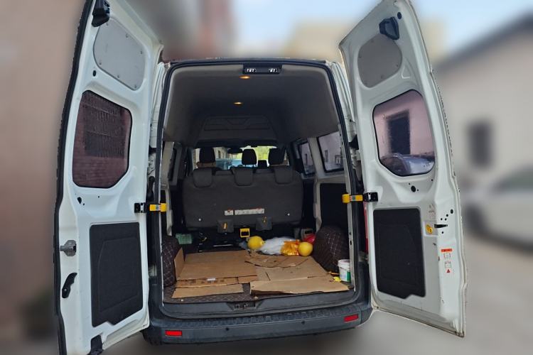 Used Ford Transit 2017 2.0T Gasoline Automatic Multi-Function Commercial Vehicle Mid-Drive Mid-Roof China V-standard