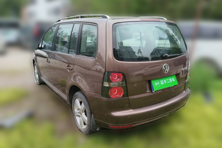 Used Volkswagen Touran 2013 1.4T DSG Comfort Edition 5-Seater Rear Left 45 Deg