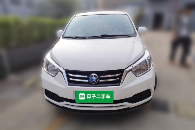 Used Venucia D50 2015 1.6L Automatic Fashion Edition
