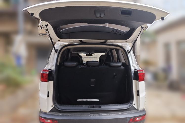 Used Wuling Hongguang S3 2019 1.5L Manual Standard Version China VI Standard
